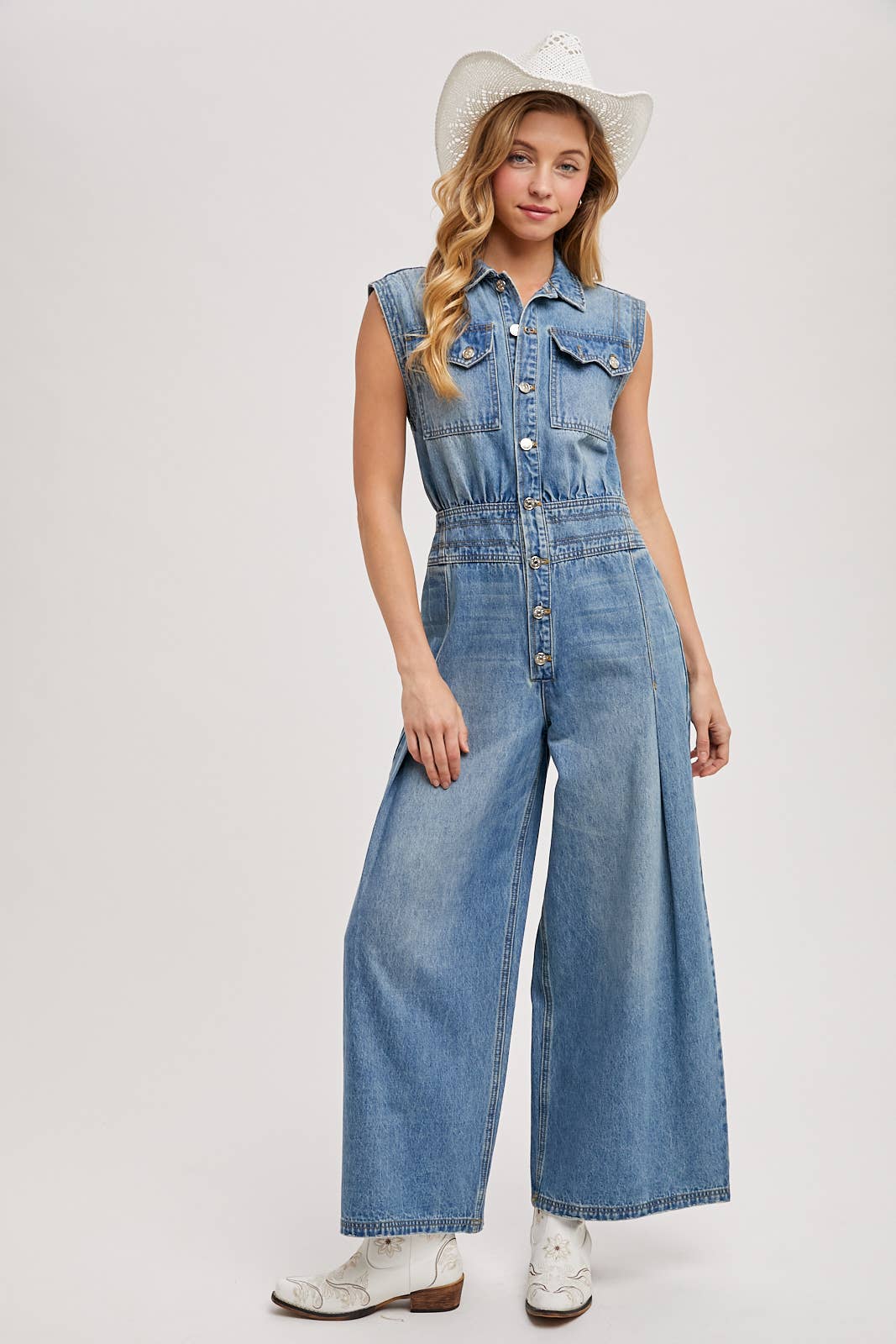 DENIM SLEEVELESS SHIRT JUMPSUIT: MED.WASH