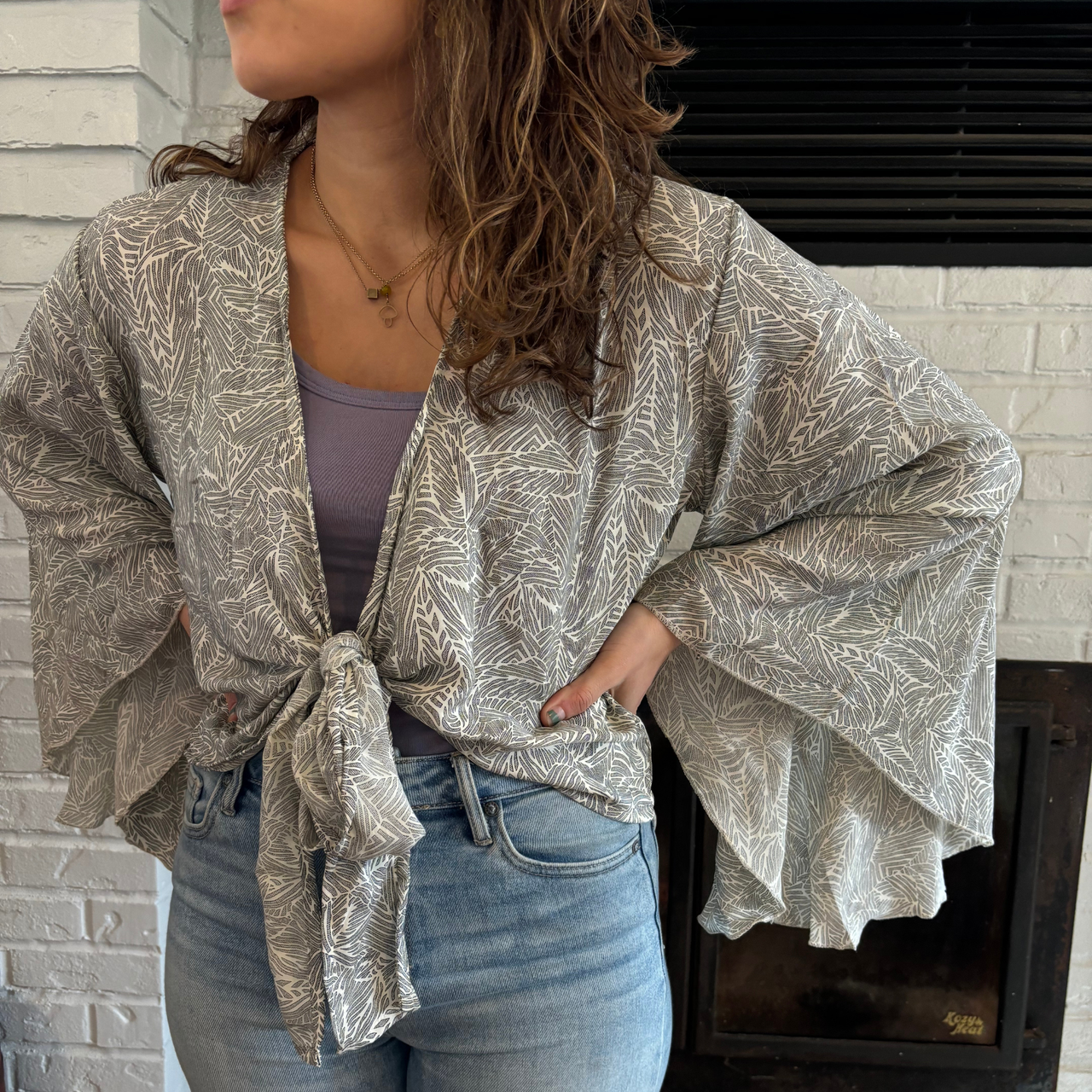 Silk Flutter Sleeve Tie Top | 100% Silk One Size | Black and White